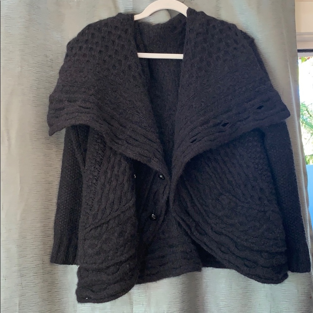 GRAHAM & SPENCER 100% CASHMERE cardigan NWOT